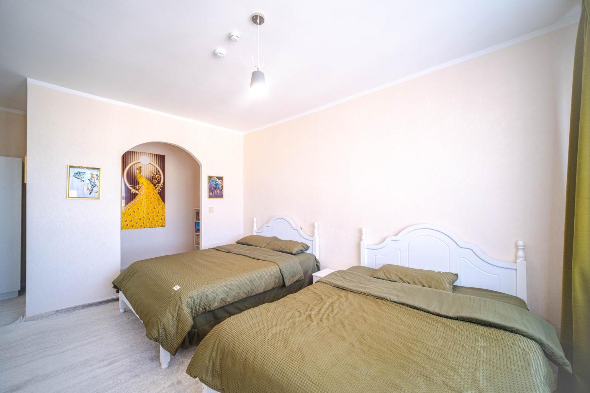Eagle Town Serviced Apartment Ulan Bator Exteriör bild